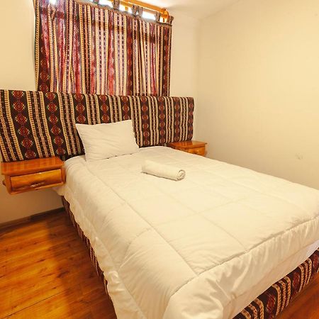 Los Ponchos Inn Apartasuite Otavalo Exterior photo